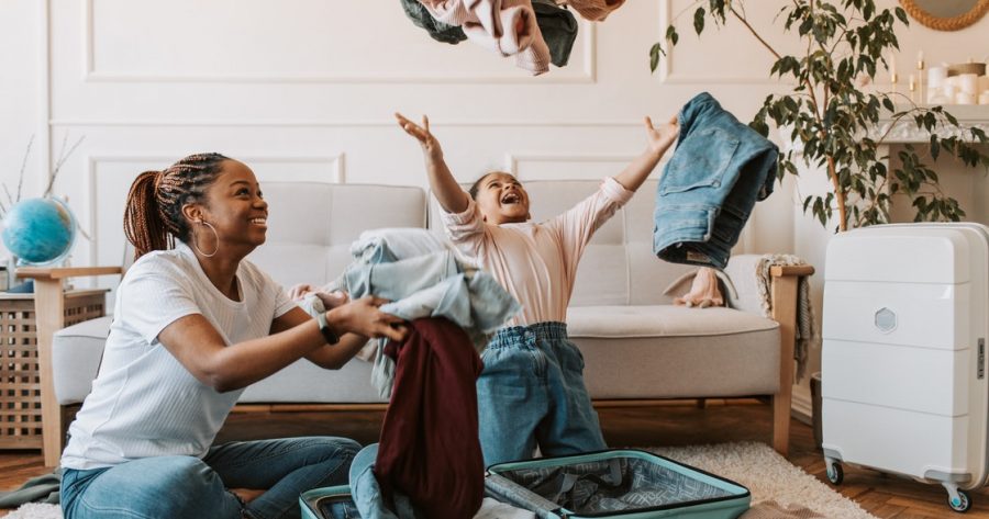 Family packing for a trip