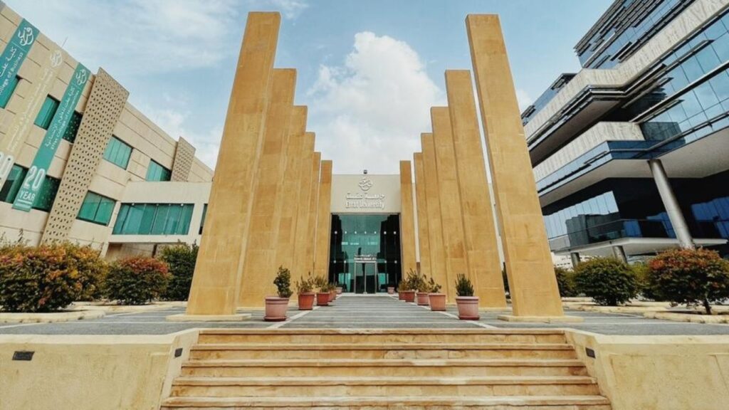 effat university