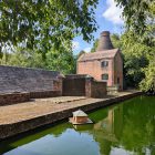 Navigating the ESL Job Market: Leveraging Your Unique Experience