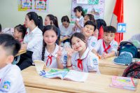 Navigating the World of EFL Textbooks: A Guide for the Modern Teacher