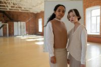 Navigating Personal Style and Professional Expectations in TEFL