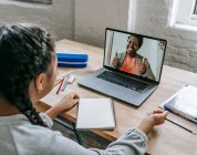 From Zero to Full-Time: A Realistic Look at Building an Online Teaching Career