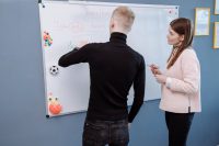 Why School English Can Feel Harder Than Private Lessons