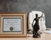 Navigating Your TEFL Journey: Choosing the Right Certification for Teaching in Jordan