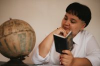 Navigating Your First TEFL Contract: Balancing Opportunity with Reality