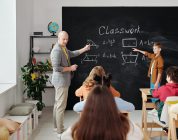 How to become an English Teacher?
