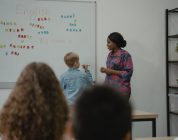 From Katakana to Clear English: Helping Japanese Learners Master Vowel Sounds