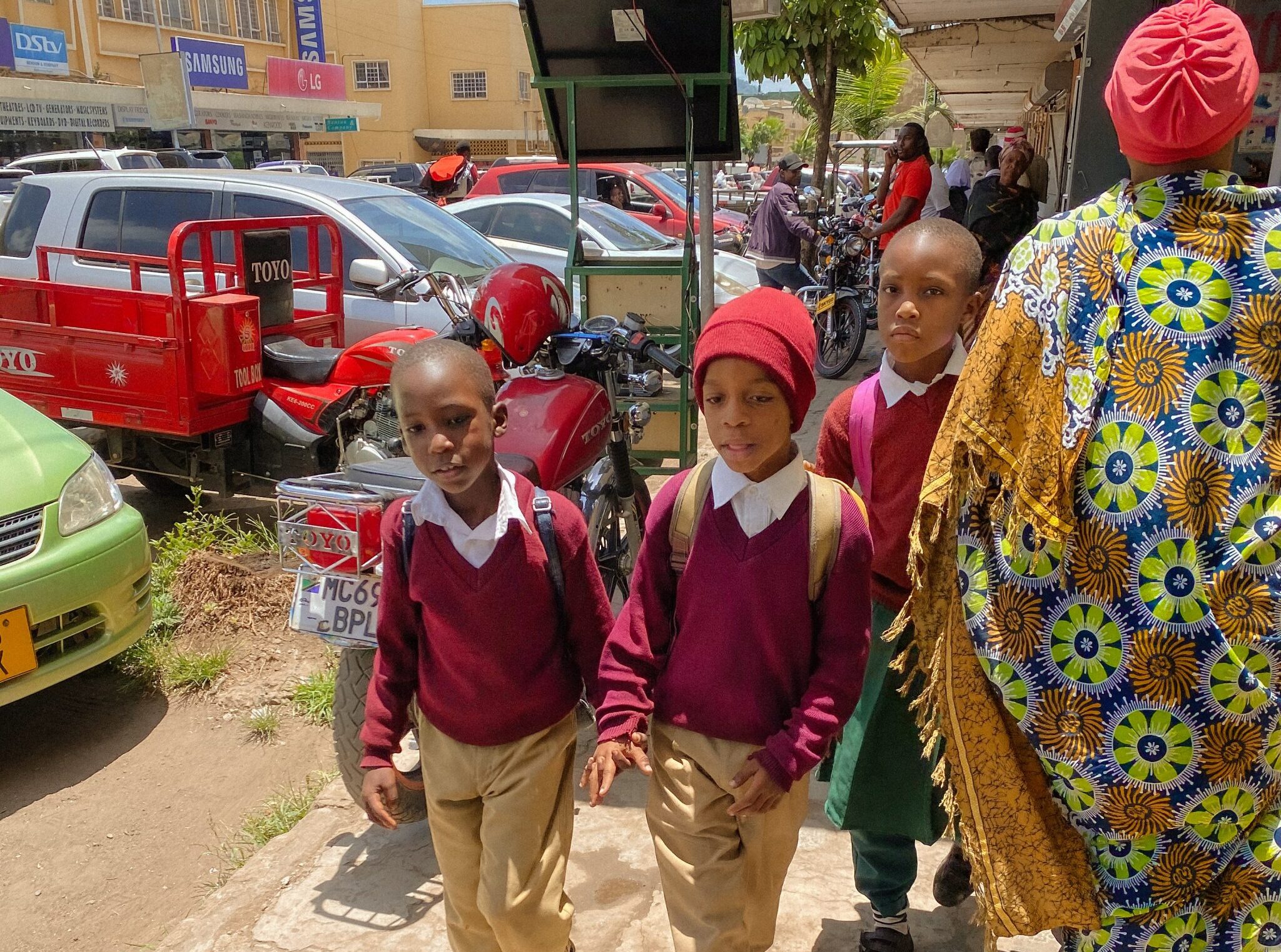 tanzanian school kids