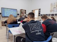 Navigating a Career in Social Science Teaching at Chinese Bilingual Schools
