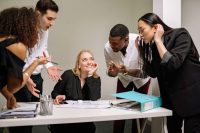 From Native Thought to Professional Message: A New Tool for English Learners