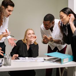 From Native Thought to Professional Message: A New Tool for English Learners