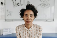 Why the “Be a Servant” Advice for TEFL Teachers Falls Flat
