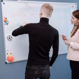Teaching Smarter: How AI-Powered Tools Are Changing the Way Language Teachers Prepare Lessons