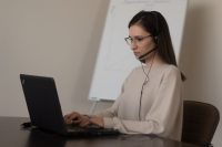 Thriving in Online ESL Teaching: Lessons from the Virtual Classroom