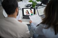 A 3-Minute TEFL Interview: Red Flag or Just Efficient?